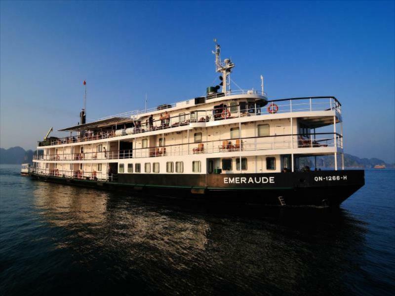 Emeraude Classic Cruises Hotel Ha Long Exterior foto